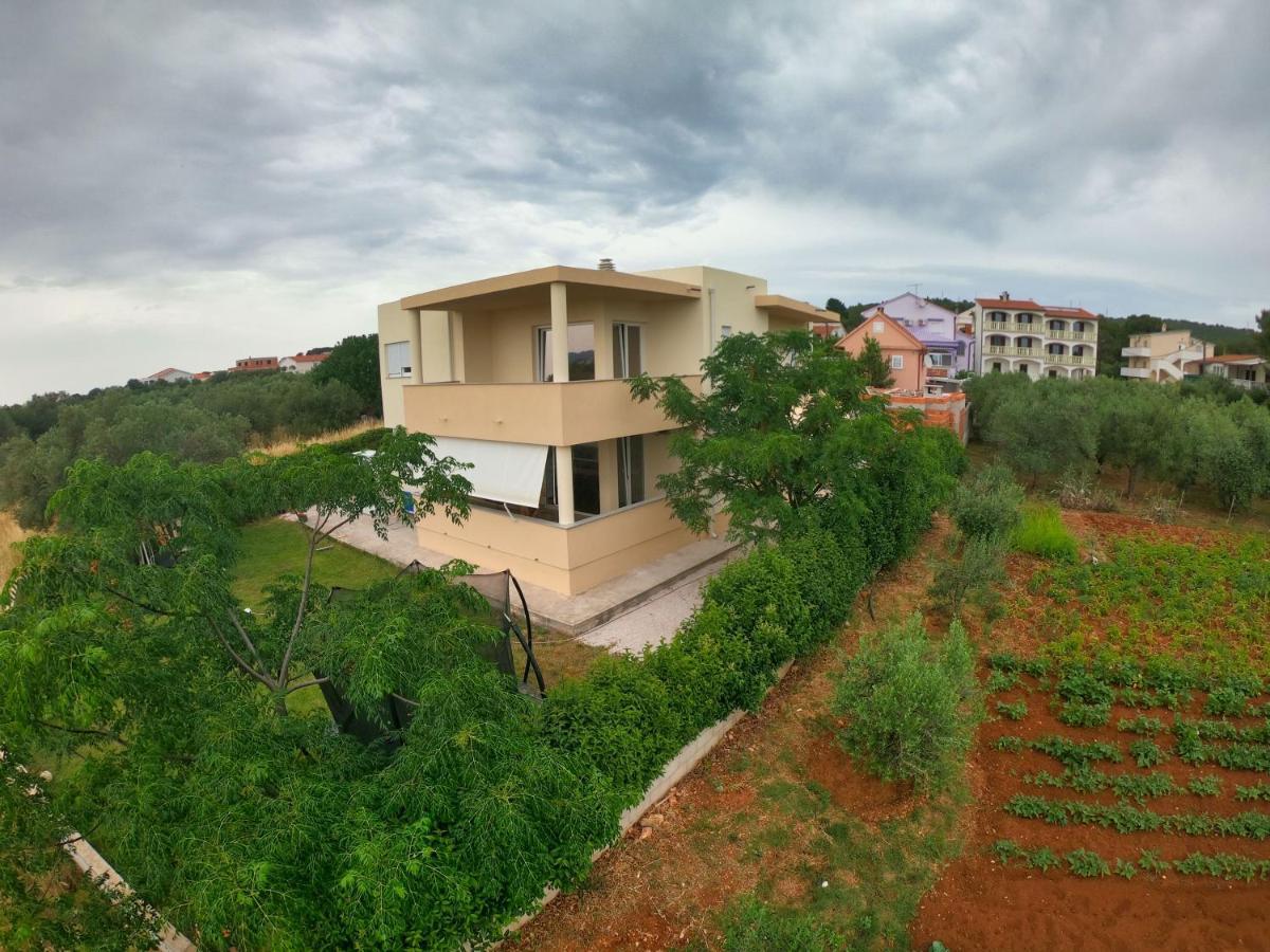 Apartments Martina Bibinje Exterior foto