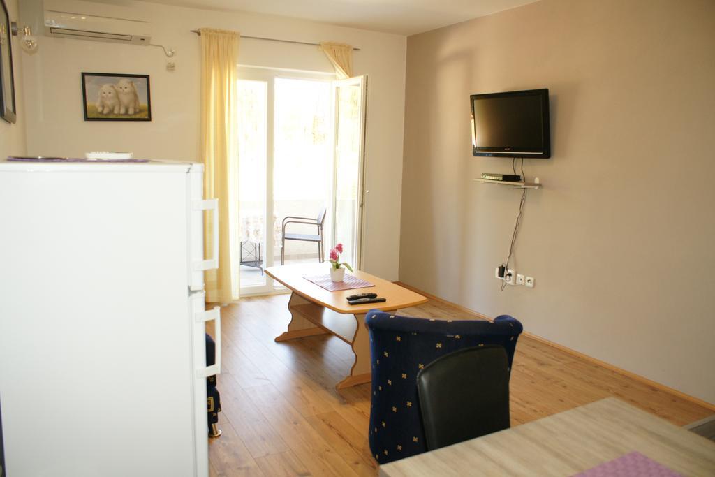 Apartments Martina Bibinje Exterior foto
